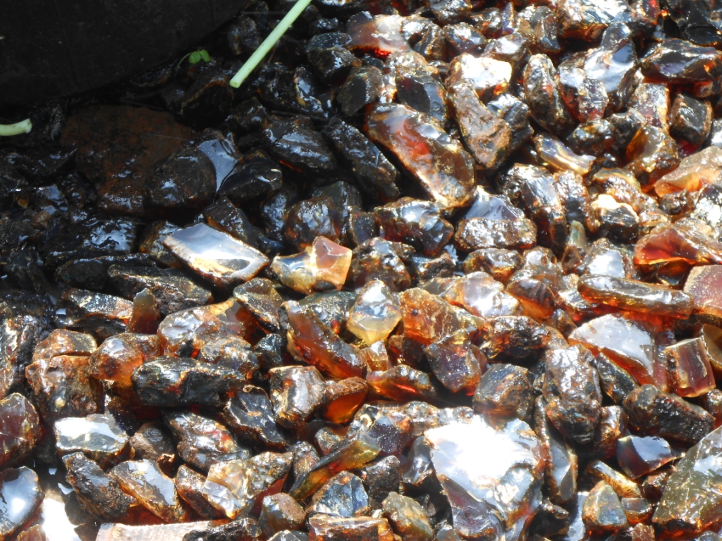 Damar Batu